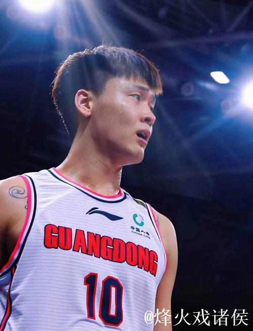 本赛季最强本土双子星！ 男篮队长赵睿迎来加盟北京首钢男篮首秀