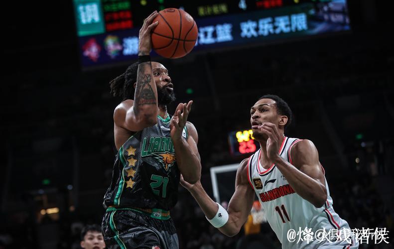 莫兰德22+10辽宁大胜四川 原帅21分山西胜吉林